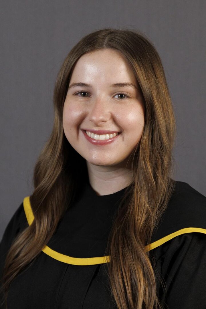 headshot of avery plessel